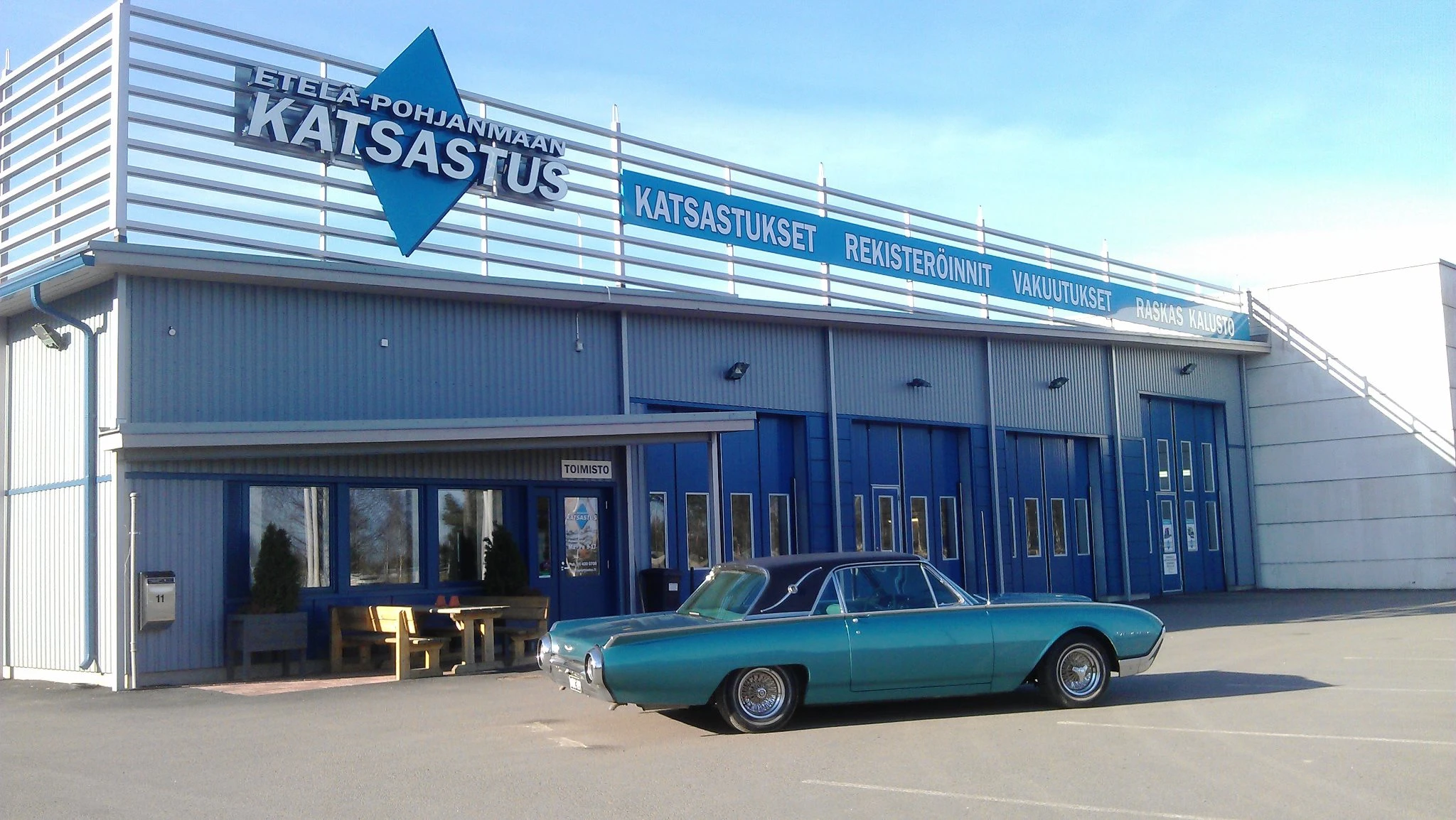 DEKRA Katsastus Seinäjoki ulkoa kuvattuna